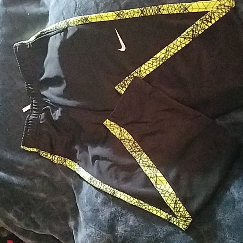 3/$50 Boys Nike dri-fit joggers